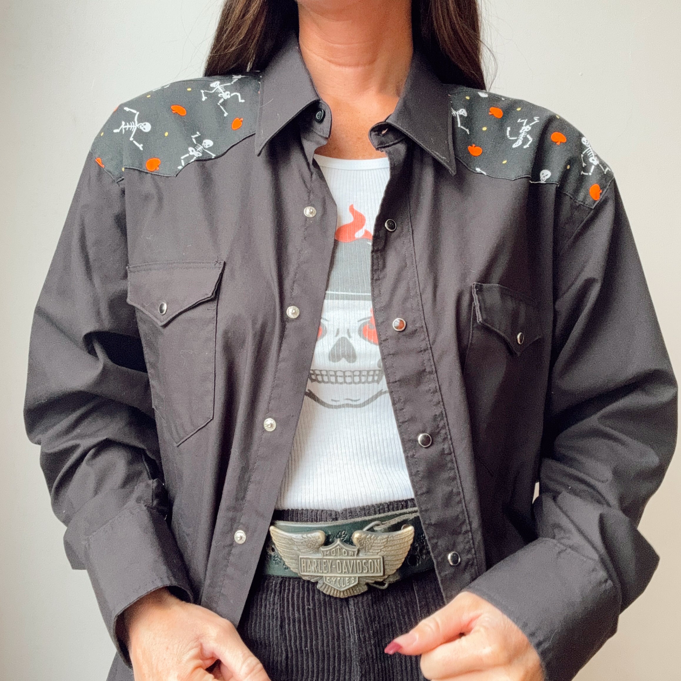 Vintage 90s Wrangler Halloween Pearl Snap