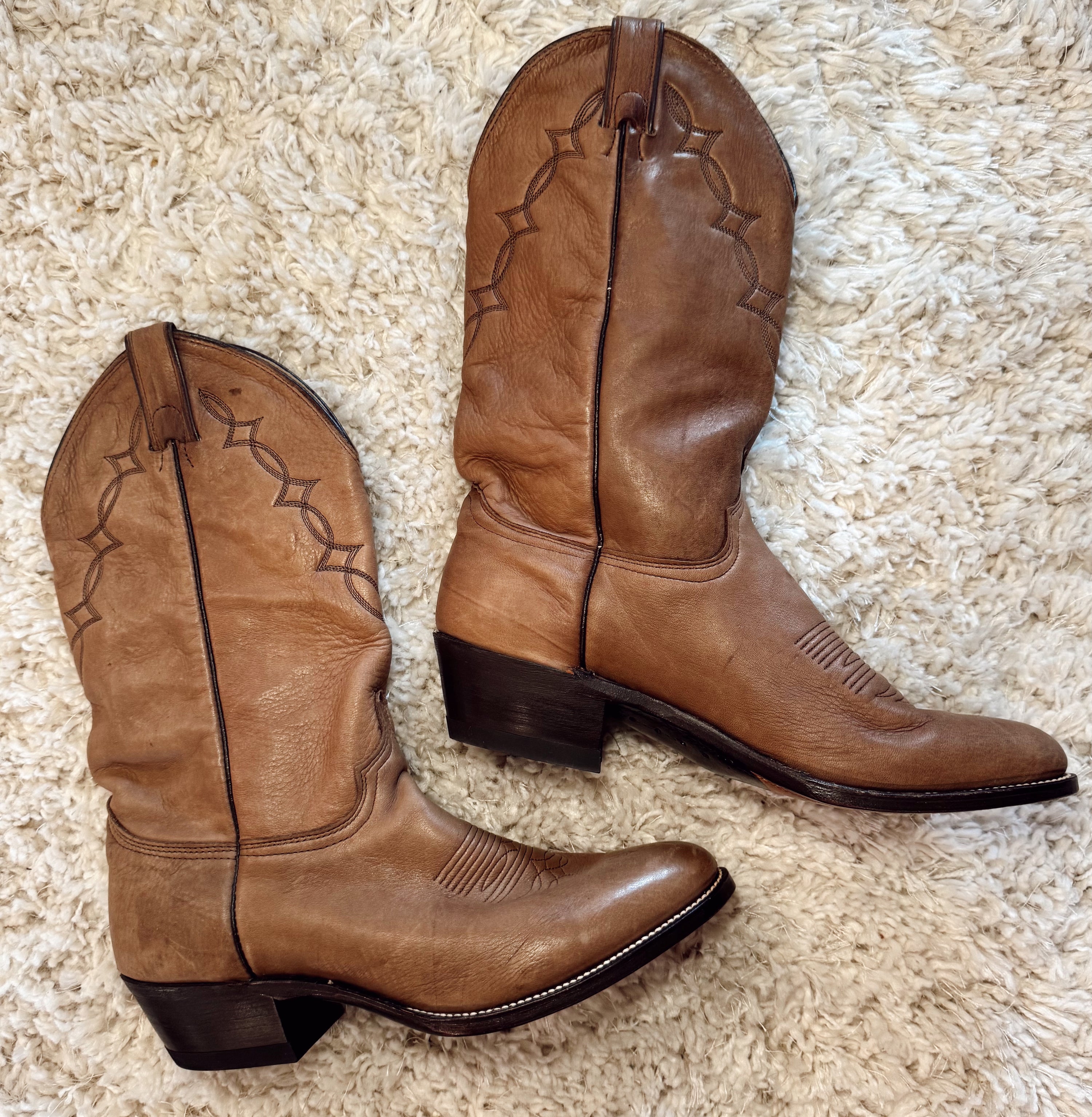 Vintage 90s Tan Leather Cowboy Boots