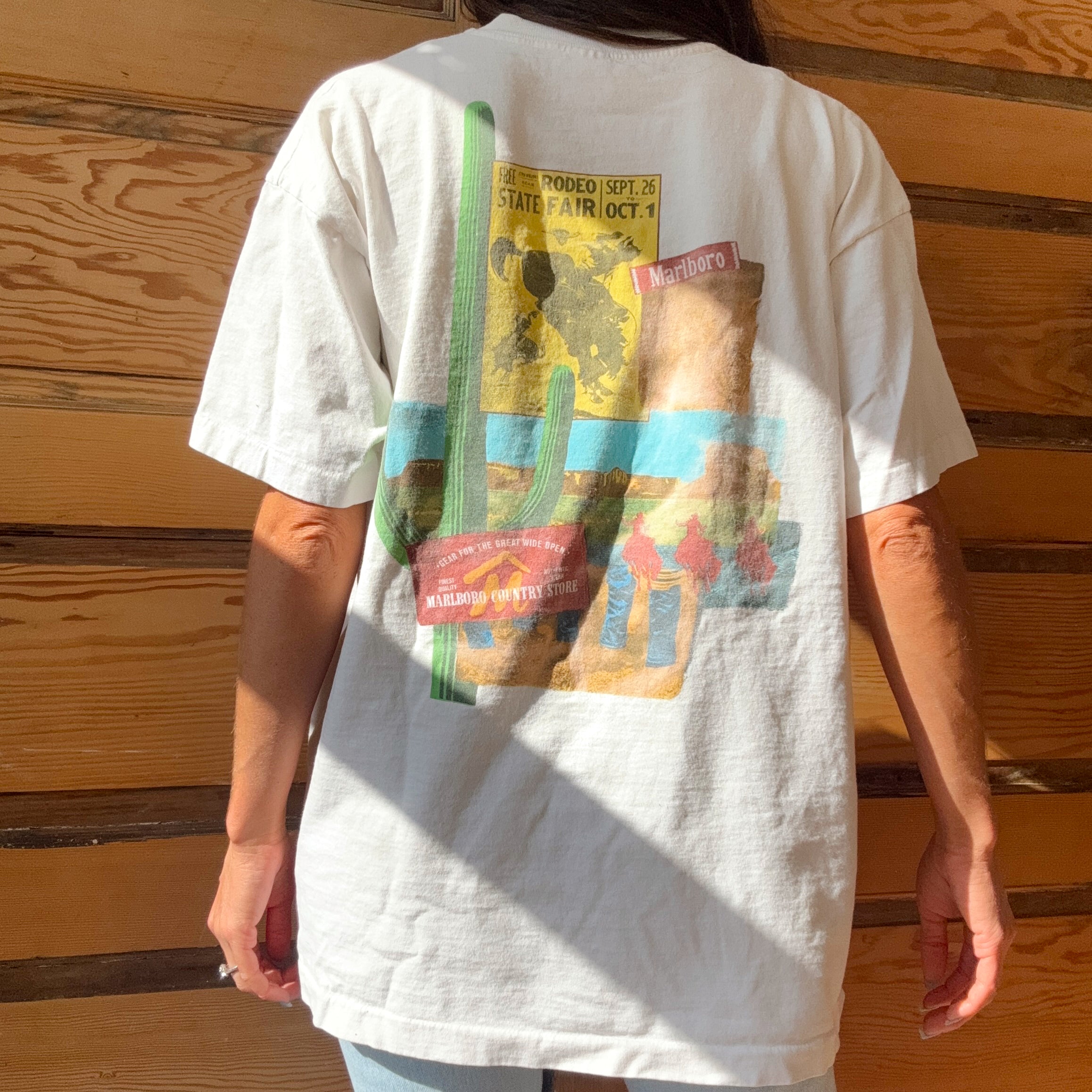 Vintage 90s Marlboro Cactus Pocket Tee