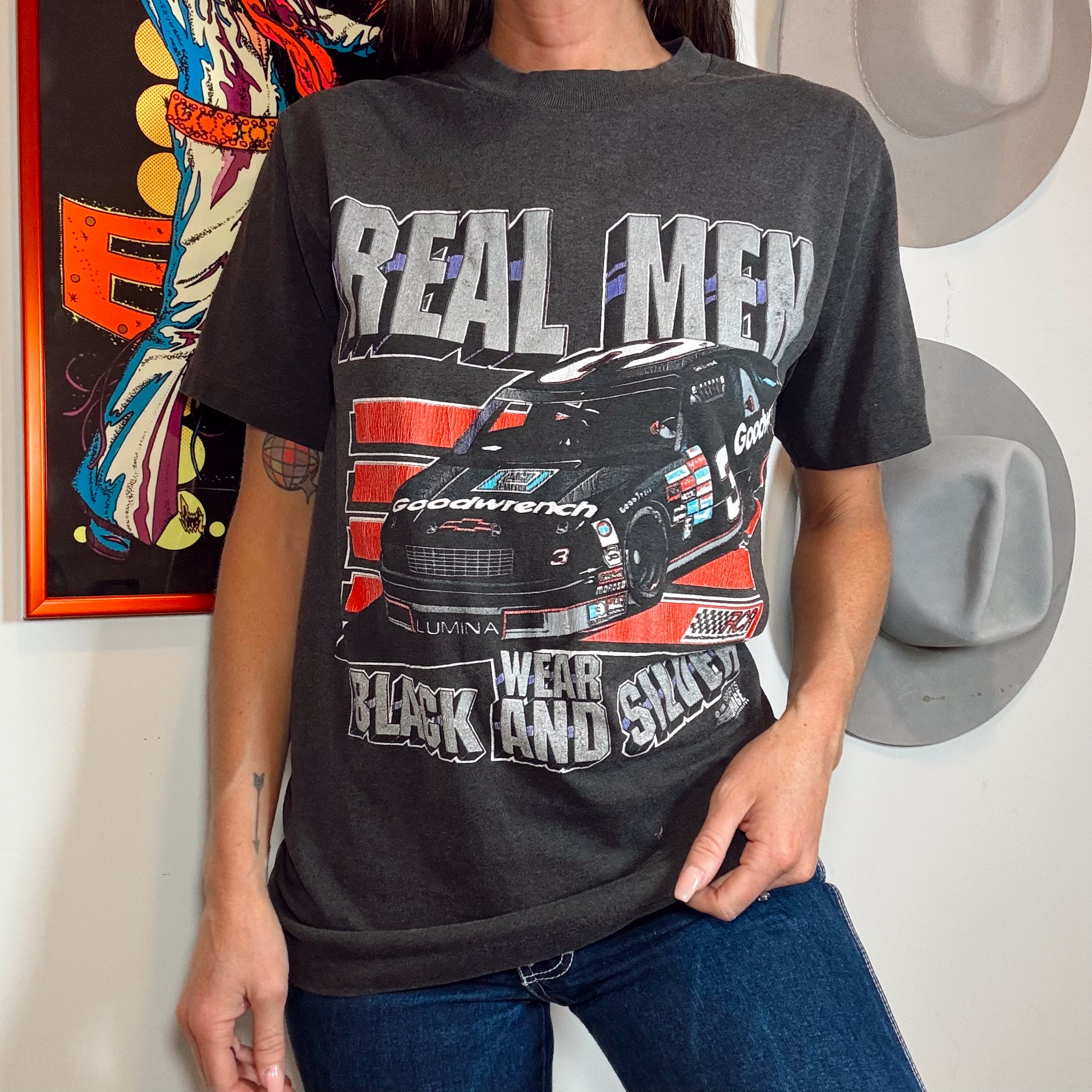 Vintage 90s Dale Earnhardt Black & Silver Tee