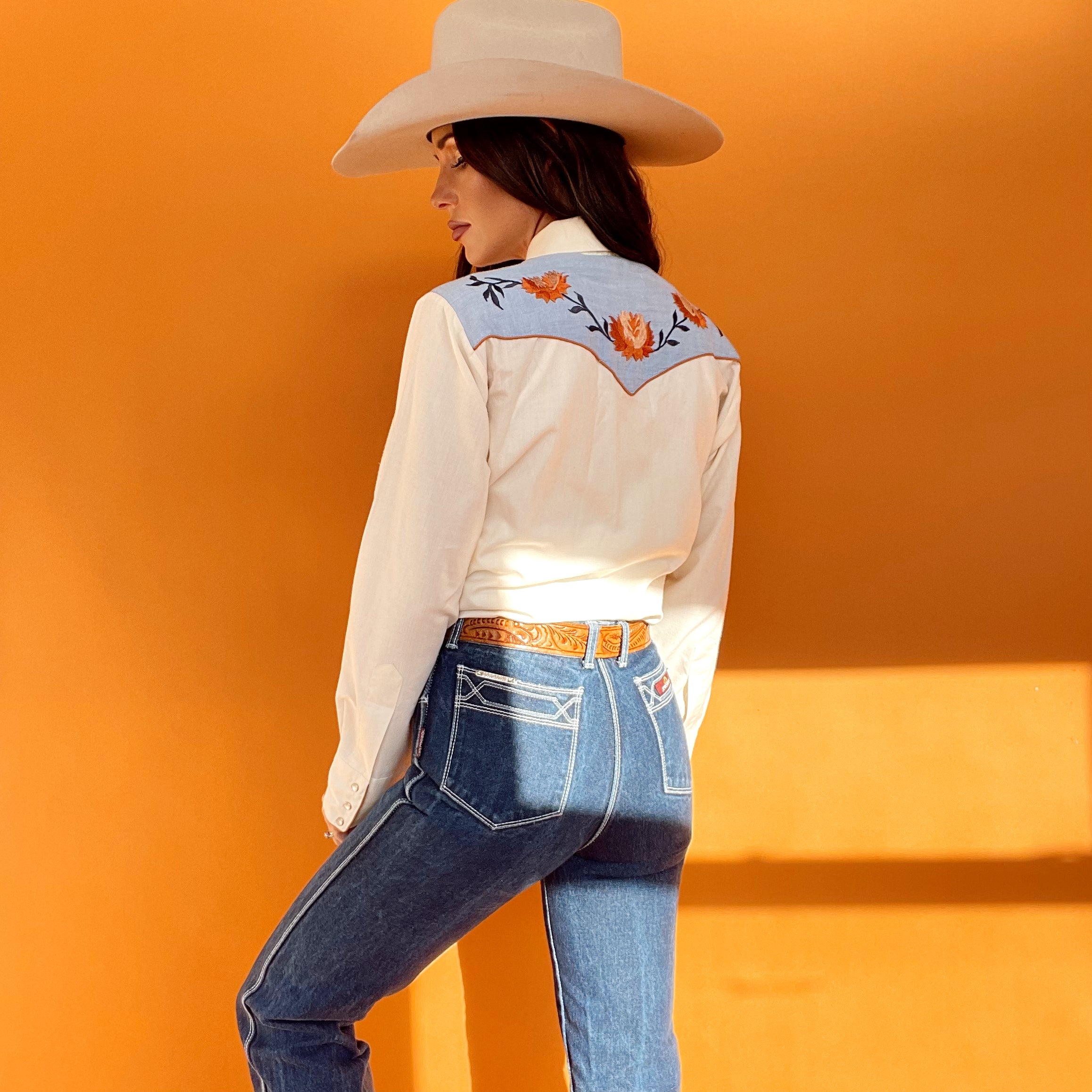 Vintage 70s Western Embroidered Pearl Snap